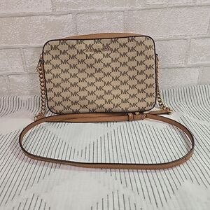 Michael Kors Classic MK Logo Small Crossbody Chain Handbag Purse Beige Tan